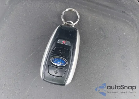 2021 Subaru Ascent Touring z USA, uszkodzony, nr VIN 4S4WMARD8M3415237